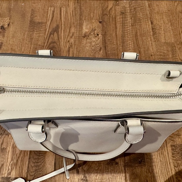 Kate Spade Cameron Monotone Medium Satchel Optic White Like New Extra Strap - Picture 13 of 15